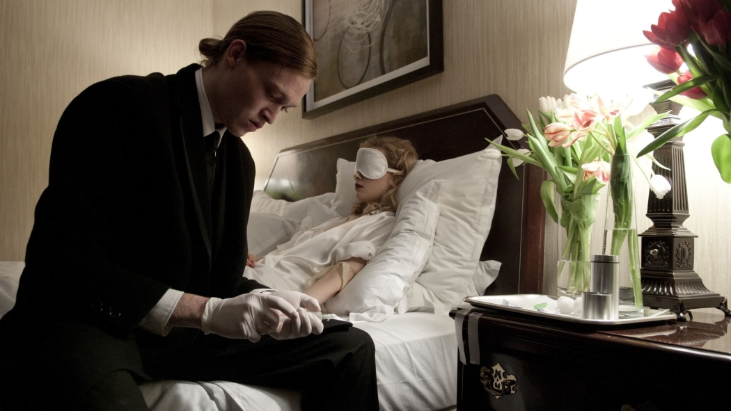 Antiviral - Virüs Kıran izle