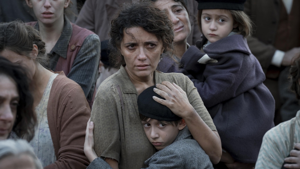 Çocukların Treni izle