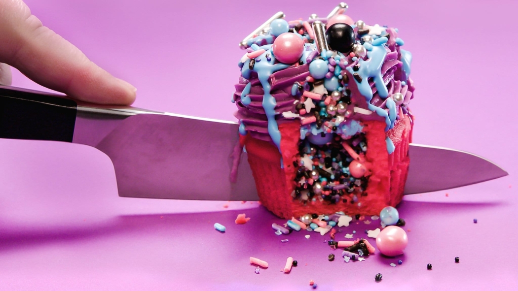 Sugar Rush 1. Sezon 8. Bölüm izle